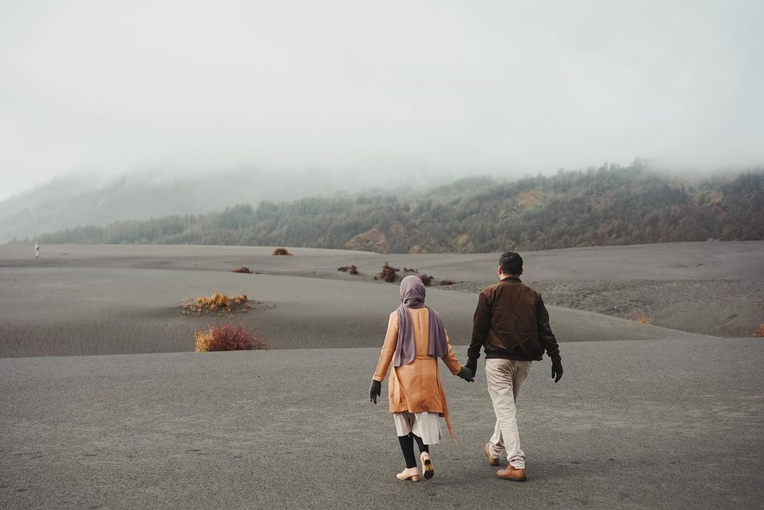 Seluk Beluk Pasir Berbisik di Bromo: Asal Muasal hingga Fakta Unik